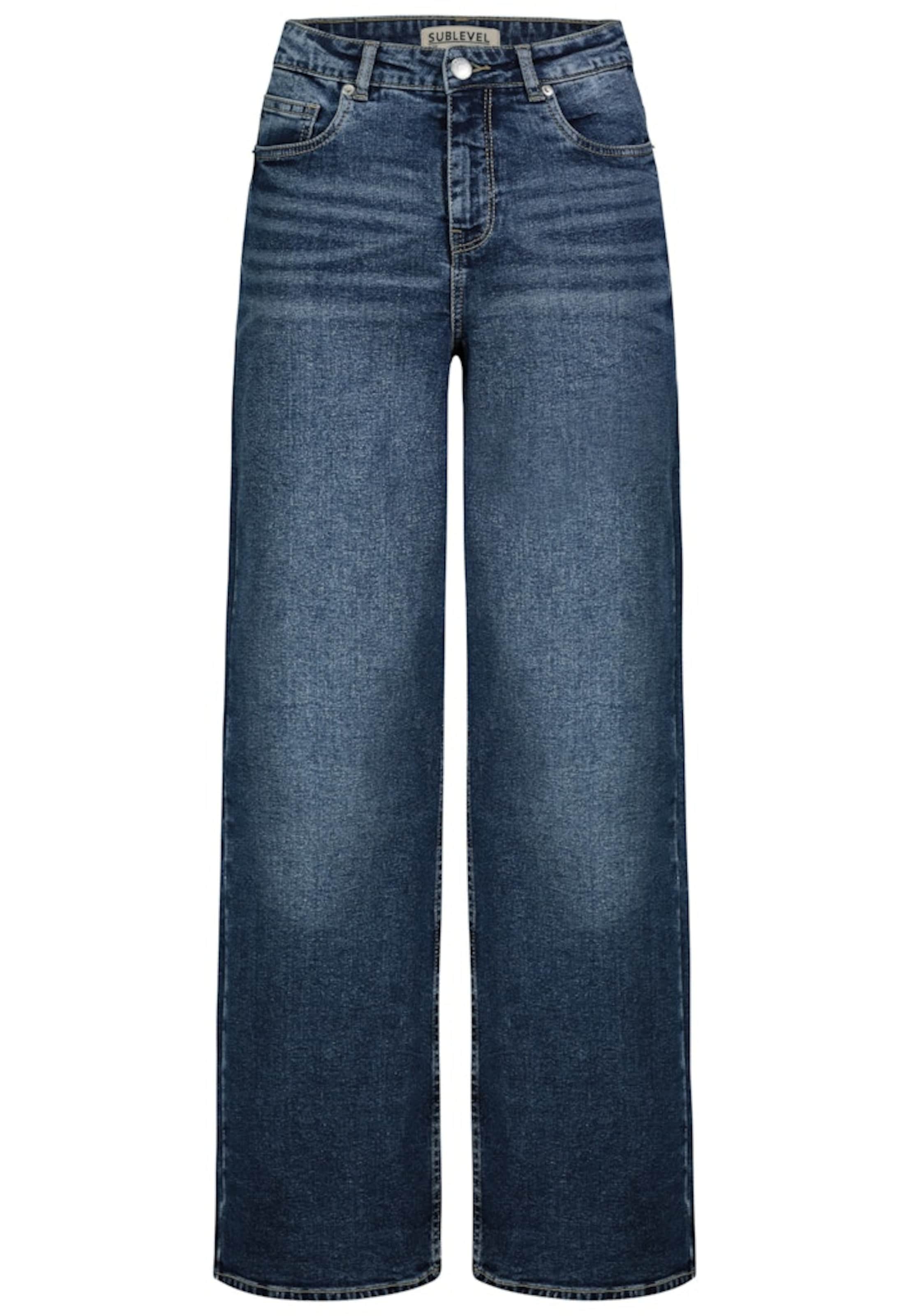 Authentic Style Wide leg Jeans in Blue: front