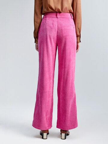 Lola Casademunt Loosefit Hose in Pink