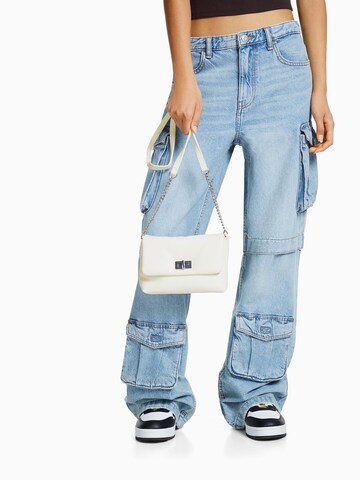 Sac à bandoulière Bershka en blanc