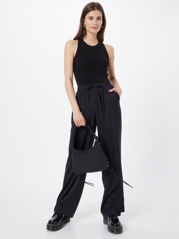 TAIFUN Wide leg Pleated Pants in Black