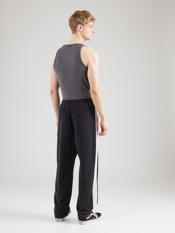 HOLLISTER - Loosefit Pantalón en negro