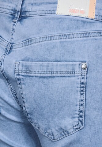 STREET ONE Slimfit Jeans in Blau