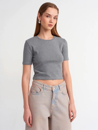Dilvin Shirt in S in Grey, Item view