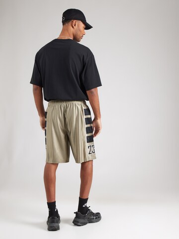 Jordan Loosefit Broek 'BRK CAT SCRATCH' in Groen: terug