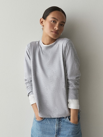 Next - Camisa em cinzento: frente