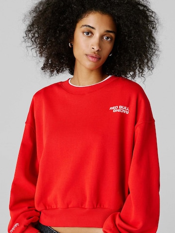 Red Bull Racing x Pepe Jeans Sweatshirt in Rot