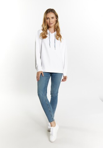 usha BLUE LABEL Sweatshirt 'Fenia' in Weiß