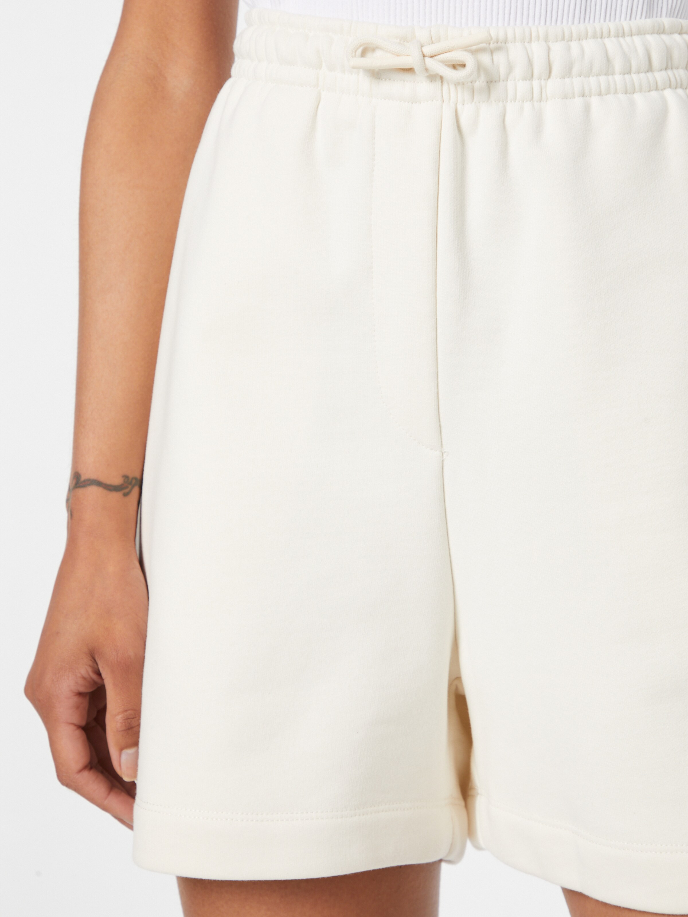 Frauen Große Größen Samsoe Samsoe Shorts in Weiß - VT88444 Frauen Große Größen Samsoe Samsoe Shorts in Weiß - VT88444