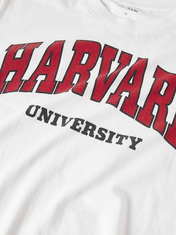 T-shirt TWO SOON en blanc