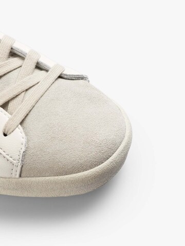 Baskets basses 'Henry' Scalpers en beige