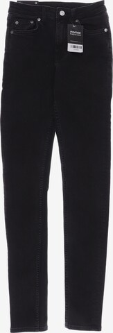 WEEKDAY Jeans in 24 in Black: front