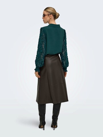 ONLY - Blusa 'ONLMETTE' en verde