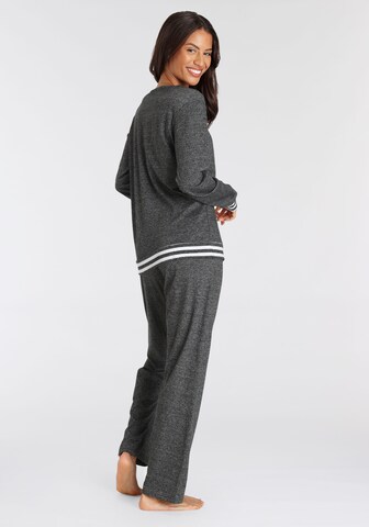 VIVANCE Pajama in Grey