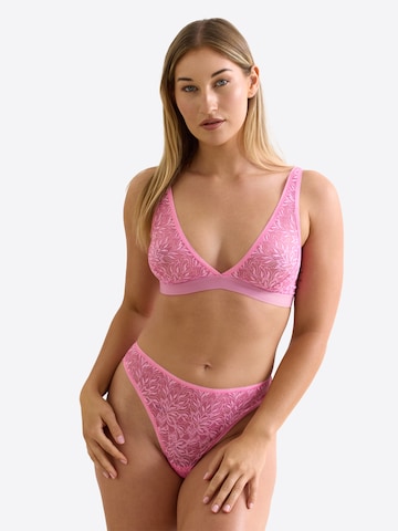 Erlich Textil - Tanga 'Iconic Lace' em rosa