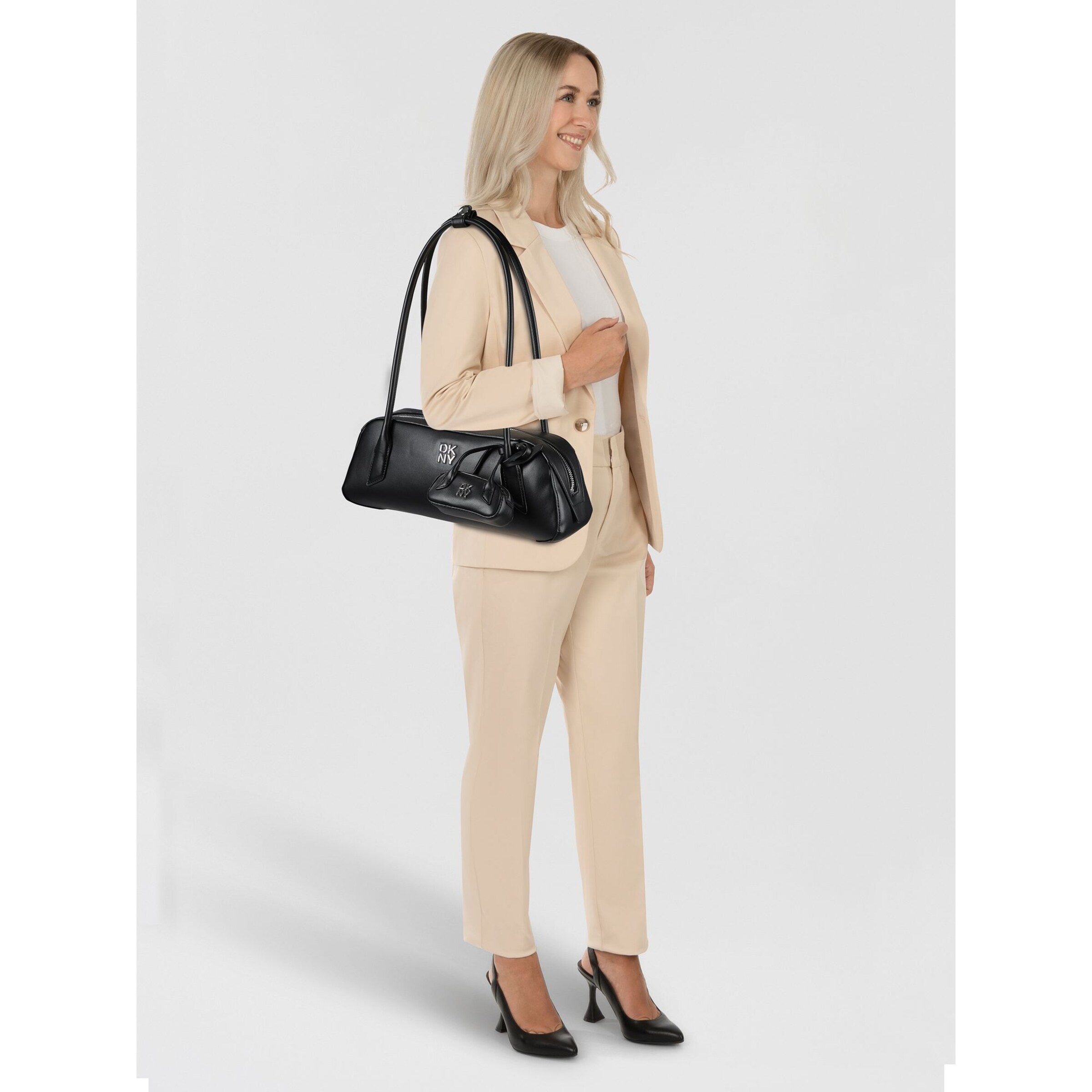 DKNY Schultertasche in Schwarz: Vorderseite