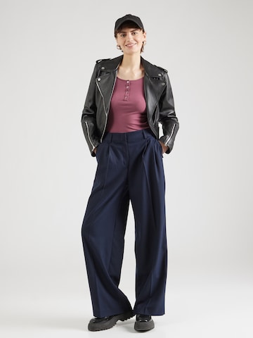 PIECES - Camiseta 'PCKITTE' en lila
