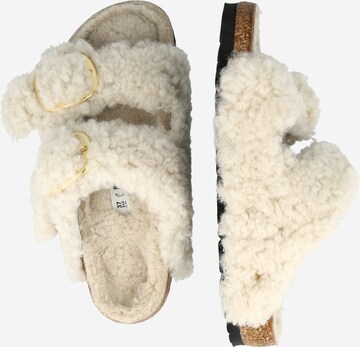 Mule 'Arizona Big Buckle' BIRKENSTOCK en blanc