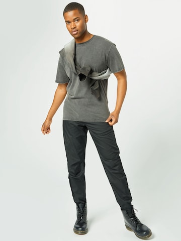 T-Shirt 'Spider Lessio' tigha en gris