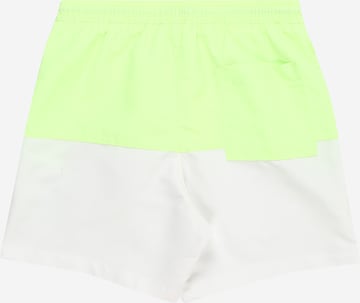 Calvin Klein Swimwear Normální Plavecké šortky 'INTENSE POWER' – zelená