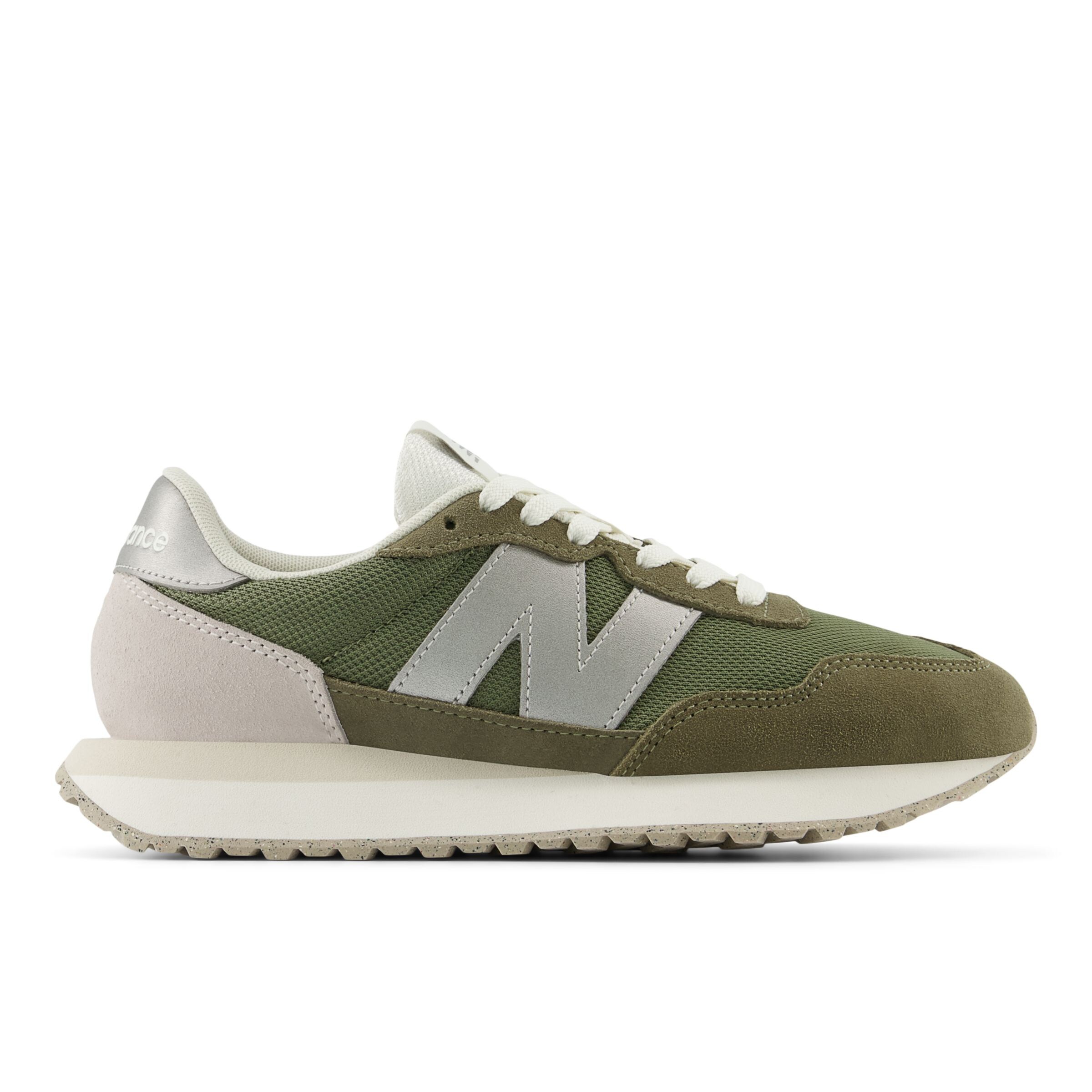 new balance Sneaker '237' in Grün
