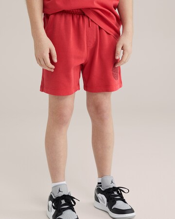 Regular Pantalon WE Fashion en rouge : devant