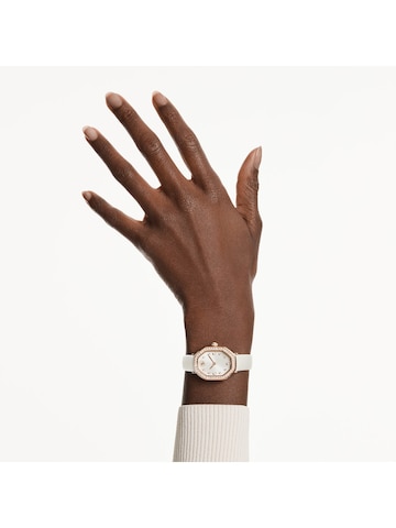 Swarovski Analoguhr in Pink: Vorderseite