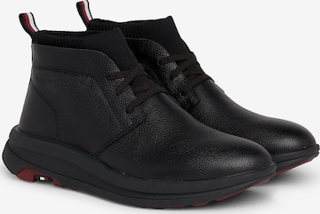 TOMMY HILFIGER Schnürboots in Schwarz