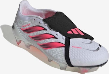 ADIDAS PERFORMANCE Jalkapallokengät 'Predator Pro' värissä valkoinen: etupuoli