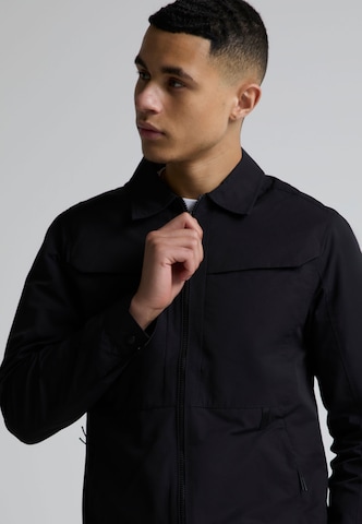 Alessandro Zavetti Kurtka przejściowa 'Flotiro Tech' w kolorze czarny