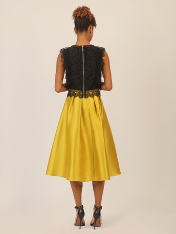 APART Skirt in Yellow