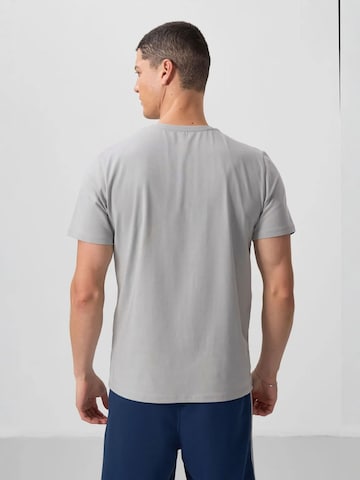 Tommy Life Koszulka 'T-Shirts' w kolorze szary