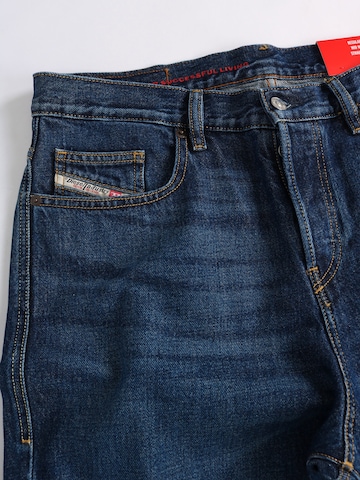 DIESEL Regular Jeans 'D-Viker 09C03'‌‌ in Blau