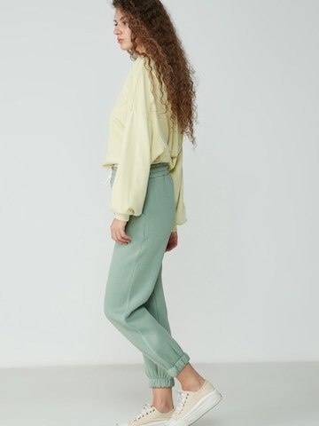 C&City Regular Broek in Groen