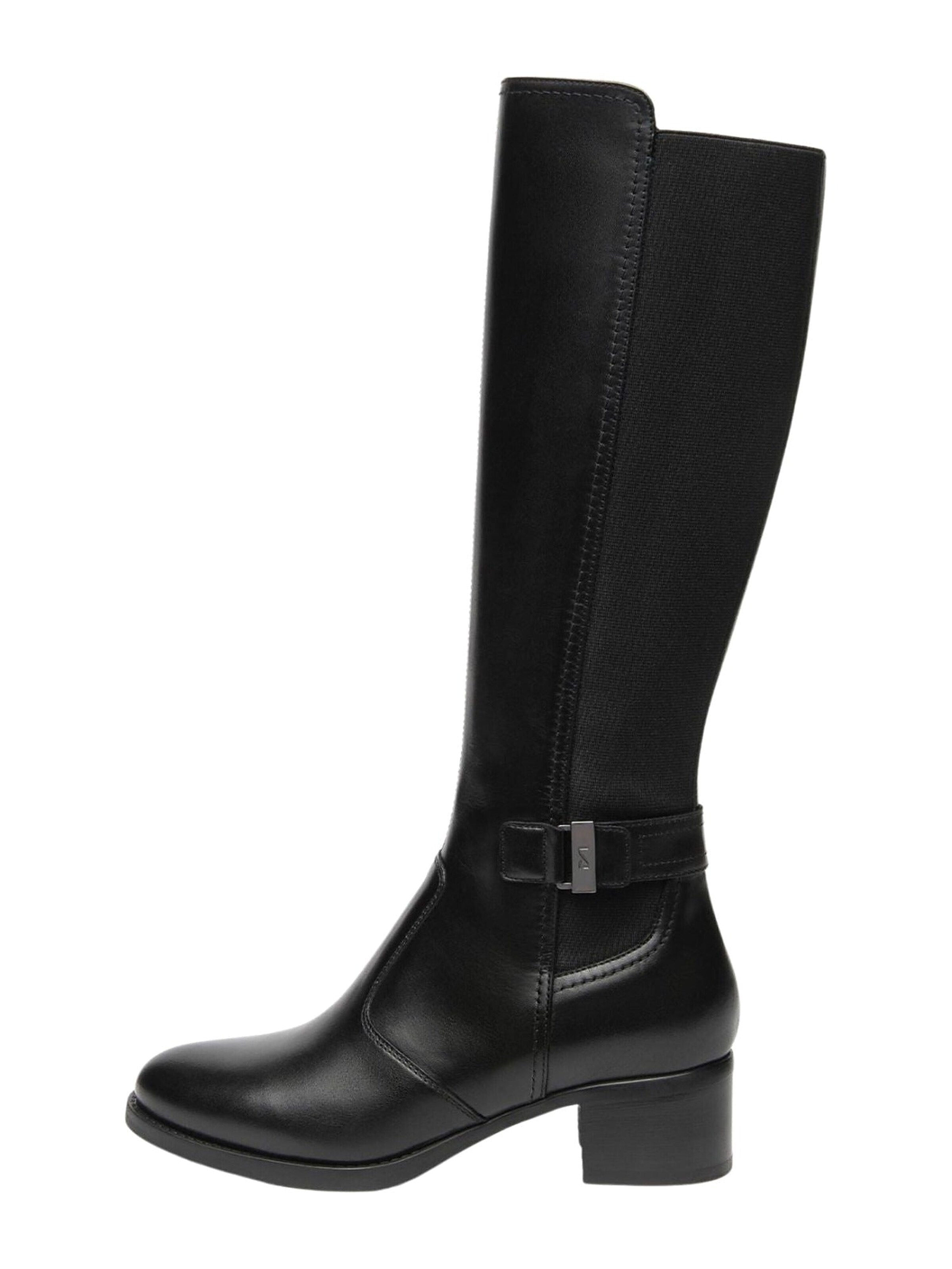 Boots 'Stivale' di Nero Giardini in nero: frontale