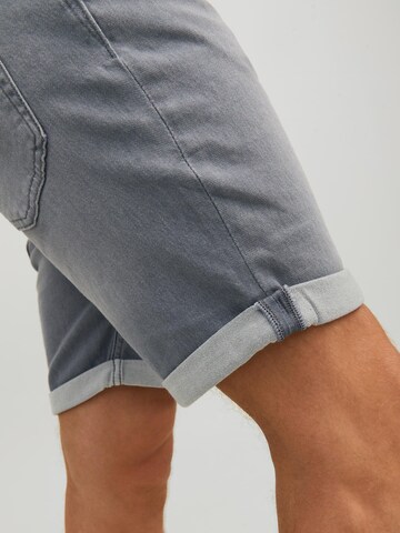 JACK & JONES Regular Shorts in Grau