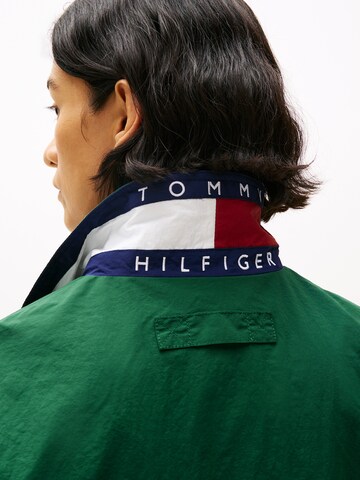 TOMMY HILFIGER - Chaqueta de entretiempo en verde