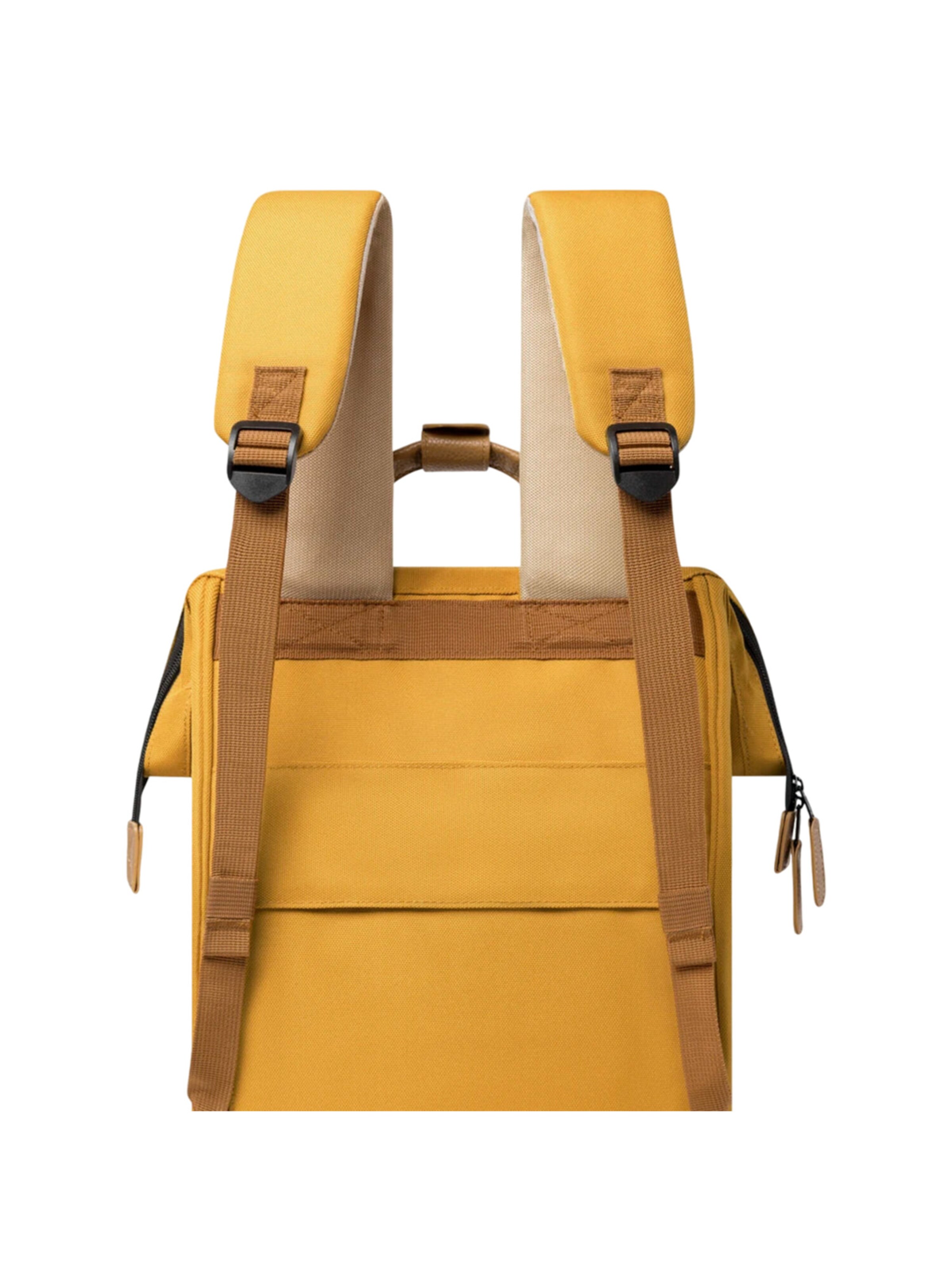 Cabaia Backpack 'Guadalupe M' in Yellow