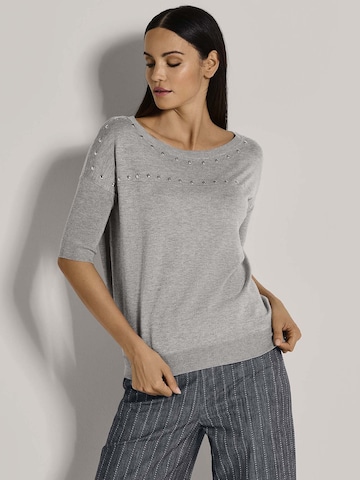 MADELEINE Sweater in Silver: front