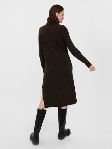 VERO MODA Knitted dress 'New Wind' in Brown