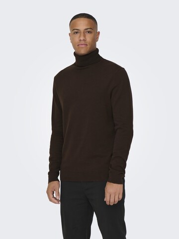 Coupe regular Pull-over Only & Sons en marron : devant