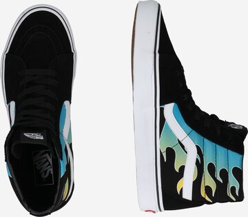 Baskets hautes VANS en noir