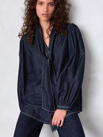 Next Bluza | modra barva: sprednja stran