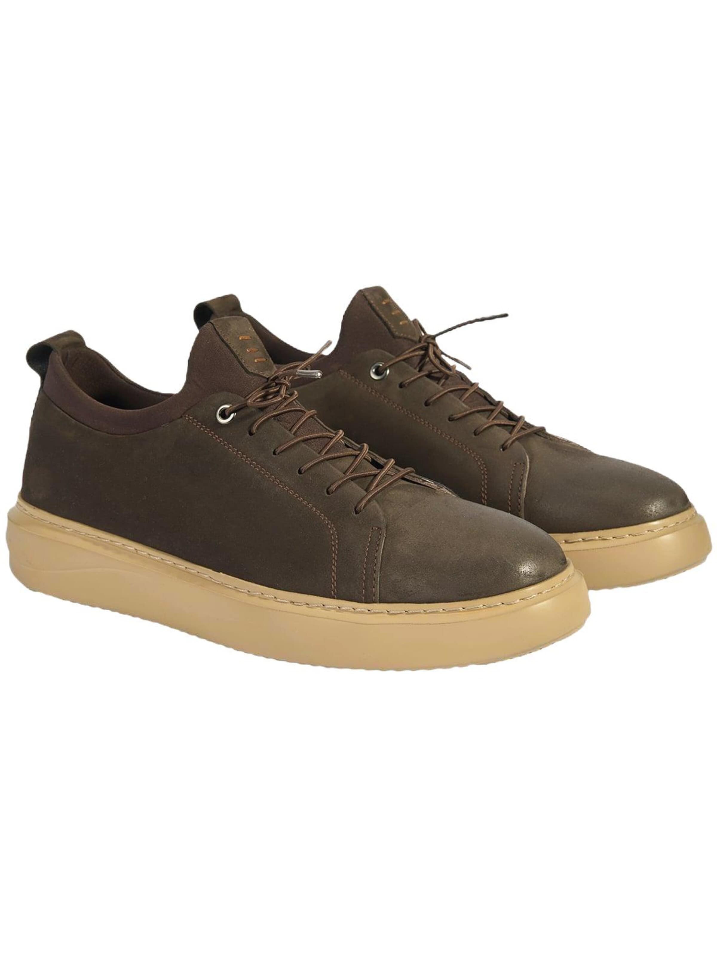 Desa Sneakers laag 'Beleg' in Bruin