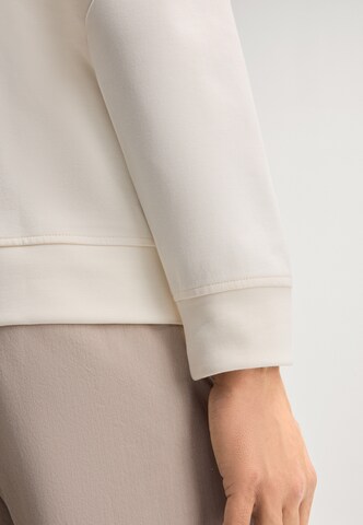JOOP! Jeans Sweatshirt in White