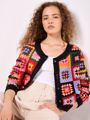 Pull-over ' ' Apricot en noir