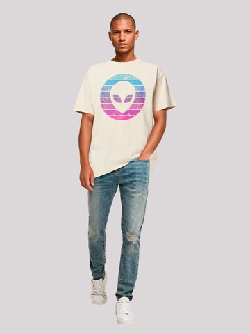 T-Shirt 'Alien Kopf' F4NT4STIC en beige