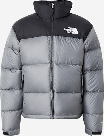 THE NORTH FACE Regular fit Χειμερινό μπουφάν '1996 RTO NUPTSE' σε ασημί: μπροστά