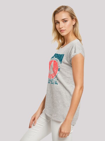 T-shirt 'California skull summer vibes' F4NT4STIC en gris