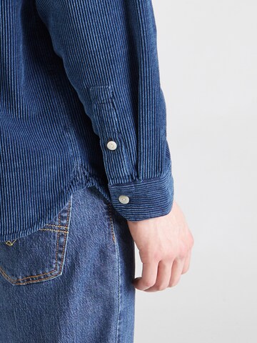 LEVI'S ® - Ajuste confortable Camisa 'Jackson Worker' en azul