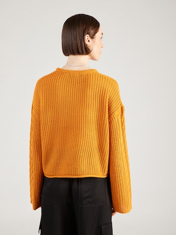 BRAVE SOUL Sweater in Orange